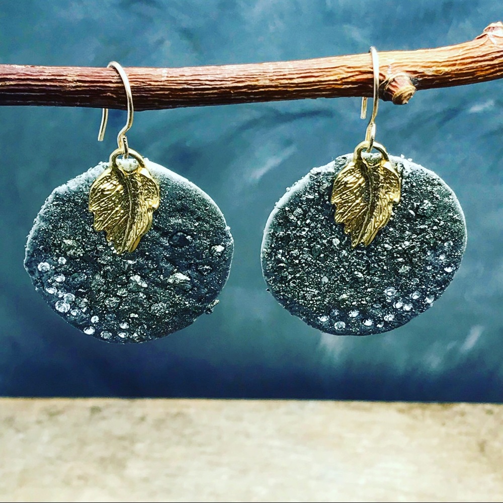 Handmade pyrite druzy  gold leaf pavé earrings - Picture 2 of 7